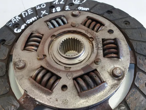 Kytkinlevy Renault DACIA SANDERO II image 9