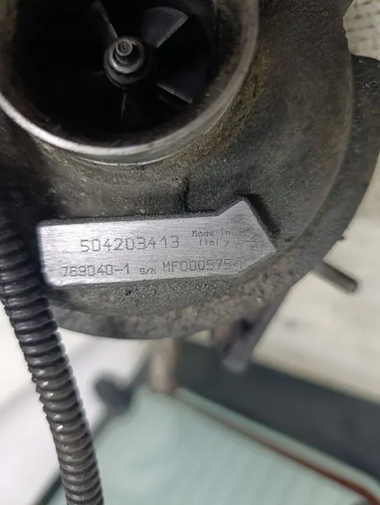 Turbo Garrett OEM 504203413 para Iveco Daily III 2.3 HPI image 3