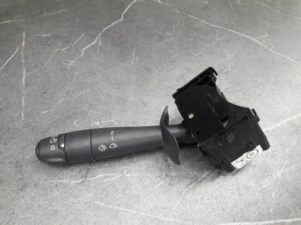 Interruptor OEM 8200856007 para Renault Twingo II image 2