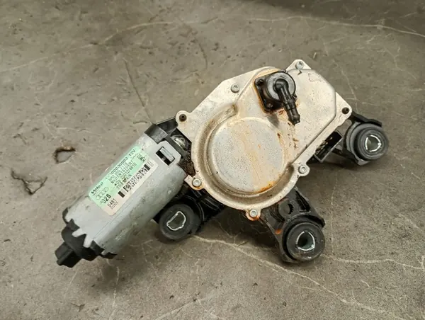 Moteur d'essuie-glace arrière AUDI Q5 (8R) 2.0L Essence 8R0955711B image 6