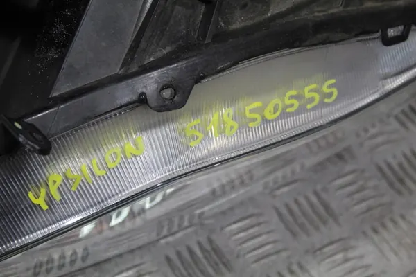 Farol dianteiro esquerdo Lancia Ypsilon III 51850555 image 6