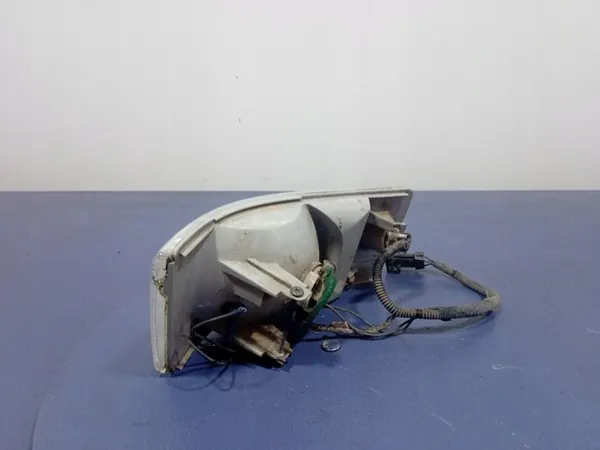 OEM 16516304 Pisca Dianteiro Direito Cadillac image 3