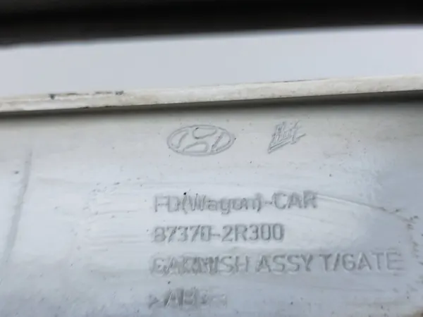 Bandeau d'éclairage tableau Hyundai i30 OEM 873702R300 image 4