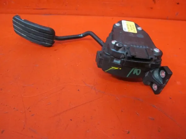 Gaspedaal Potentiometer Trafic II 2.0 DCI image 3