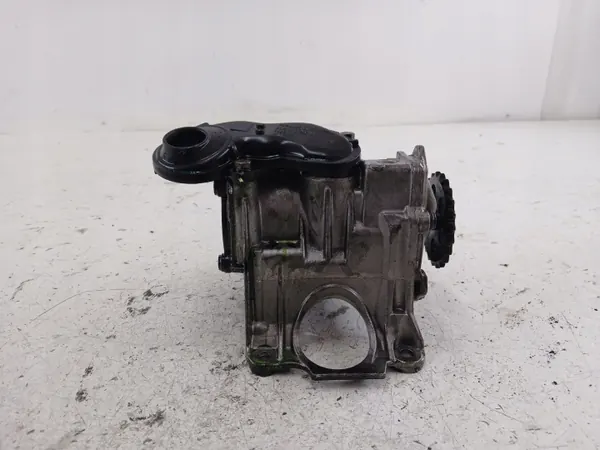 Begagnad oljepump OEM 851375608 för BMW X1 F48 2.0D image 3