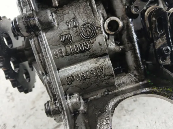 Begagnad oljepump OEM 851375608 för BMW X1 F48 2.0D image 9