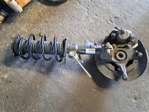 VOLVO V50 S40 II C30 LIFT 04-12 Gruppo McPherson Sinistro OEM 31277590 image 3