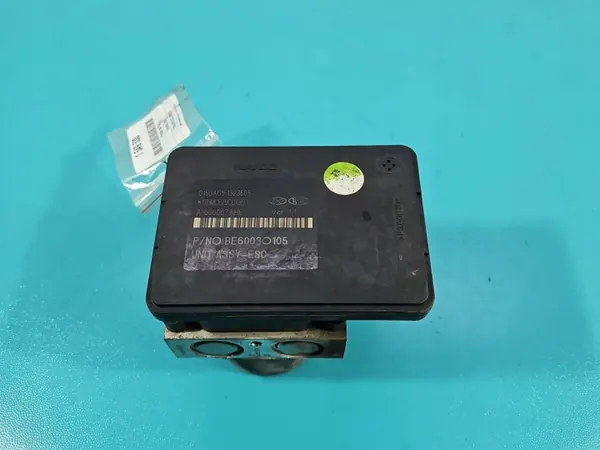 Pompe ABS OEM 58920-2Y620 pour Hyundai IX35 09-13 image 6