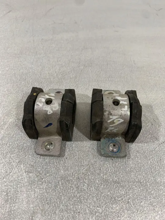 Lien de stabilisateur arrière Mitsubishi OE OEM FBZ18489 image 2