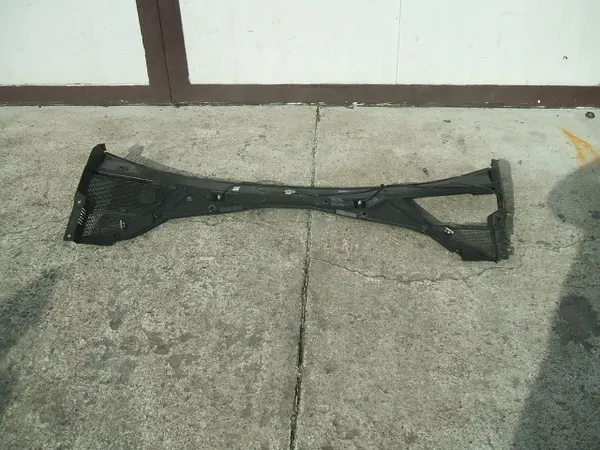 Jaguar F-Pace yläikkunatiiviste OEM HK83-4105-A image 4