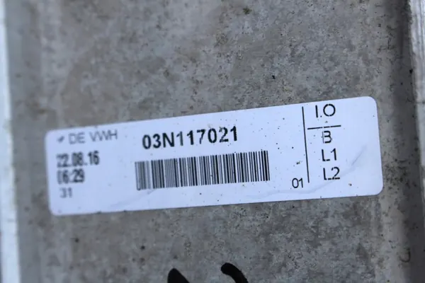 Oliekoeler OEM 03N117021 voor VW Audi TDi image 3
