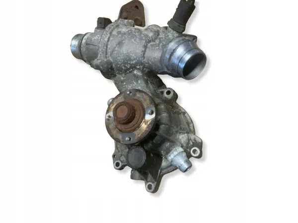 Bomba de agua OEM 162778 para BMW X5 E53 - Usada image 4
