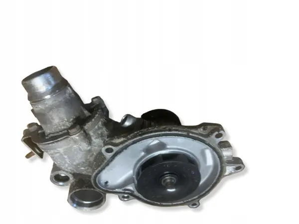 Bomba de agua OEM 162778 para BMW X5 E53 - Usada image 6