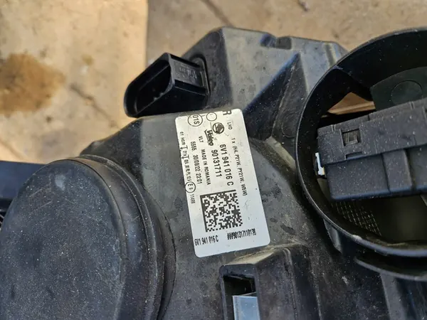 Farol Direito Skoda Fabia 3 III OE 6V1941016C image 3