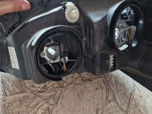 LÁMPARA REFLECTORA DERECHA OPEL CORSA C COMBO C image 5