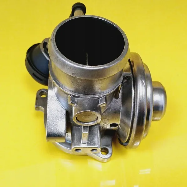 EGR-venttiili VW Golf IV 2003 038129637B image 5
