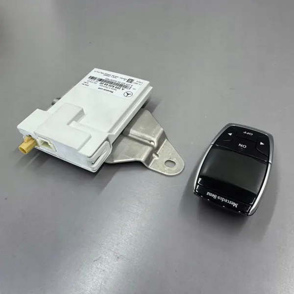 Mercedes C W205 2015 Webasto Controller A2058206900 image 5