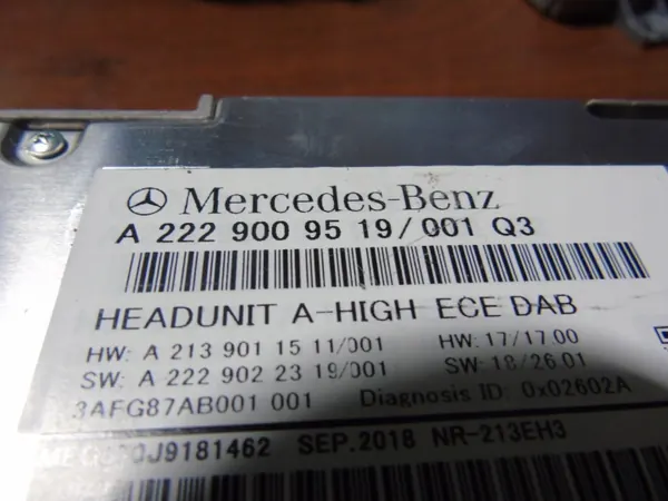 Mercedes Navigationsgerät OEM A2229009519 image 5