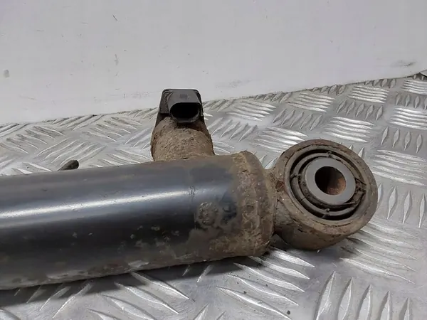 Ammortizzatore posteriore Volkswagen Scirocco 2011 1K0512010H image 2