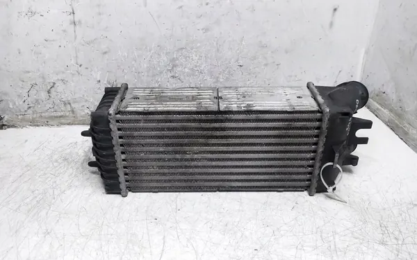 Intercooler Radiator CITROËN BERLINGO 1.6L diesel OEM 874964GJ image 3