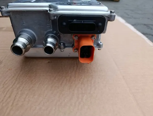 Jeep Renegade 4xe Batteriehalterung OEM 46353173 image 5