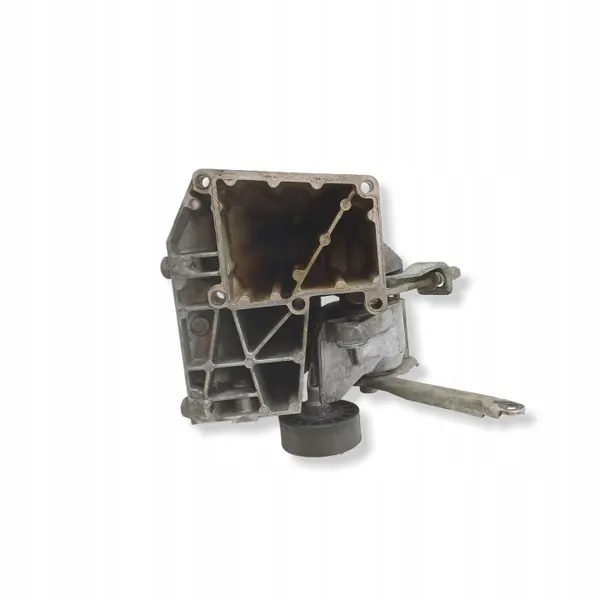 Mercedes-Benz stuurbekrachtigingspompbeugel OEM 1031310935 image 6