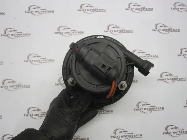 Pompe à air secondaire OEM 06A959253 pour Skoda Octavia II image 4