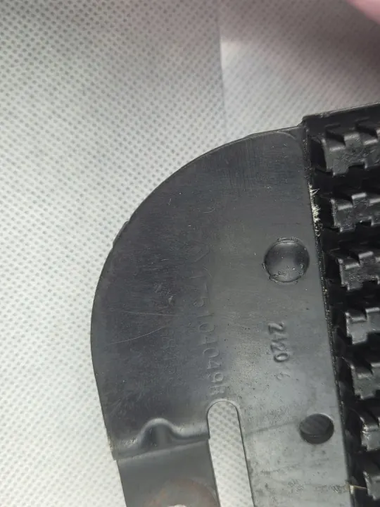 Arrefecedor de combustível Renault Trafic III OEM 175104049R image 5
