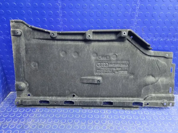 OEM 8W7825208A Bouclier Inférieur Droit Audi A5 F5 Cabrio image 2