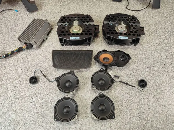 BMW X5 E70 HIFI Verstärker OEM 9253197 - Gebraucht image 4