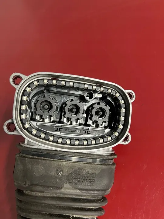 Cabo de alta tensão BMW 3 G20 G21 2020 OEM 6809228 image 2