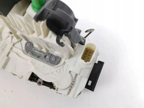 2010 Mercedes-Benz E C207 W207 Dörrlås A2077600740 image 2