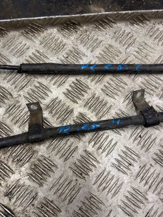 Mitsubishi OE kaasulinkki Pajero II 2 91- image 4