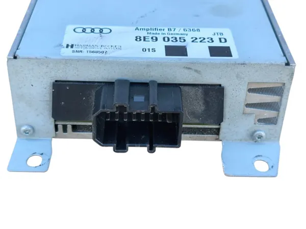 Amplificador de audio Audi A4 B7 OEM 8E9035223D image 5