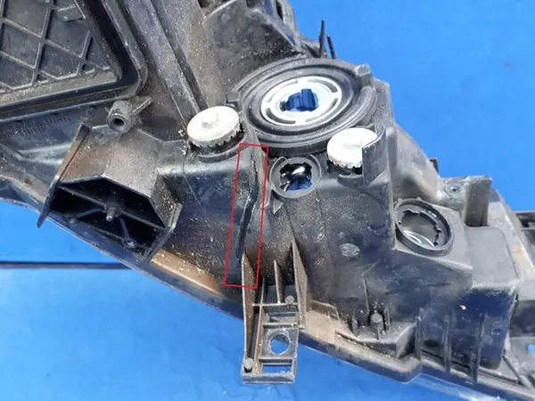 MAZDA 6 LIFT 10-12 FARO IZQUIERDO image 8