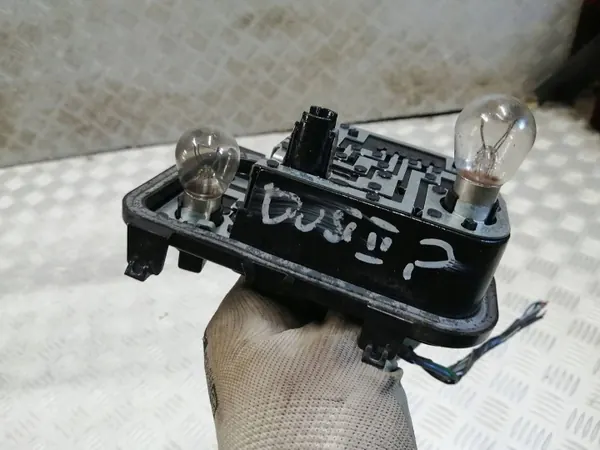 Insert Lampe Arrière Droit Dacia Duster II OEM FRE59024 image 3