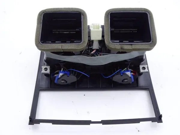 Grelha de ventilação traseira BMW 5 GT F07 09-17 9118249 image 3