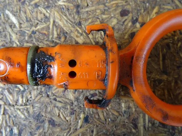 A3 8P GOLF VI 1.6 TDI Öljytikku 03L115611H image 3