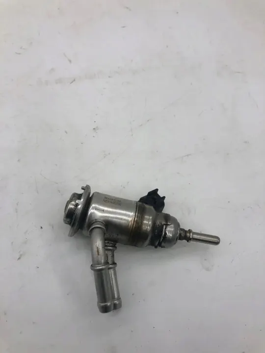 Injector AdBlue OEM 9842811780 para Toyota Proace II image 2