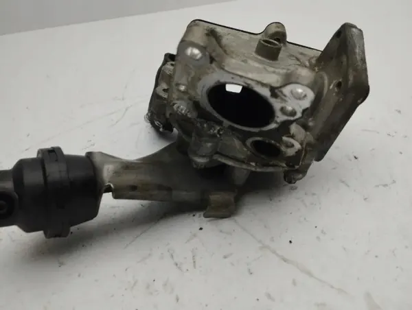 Soupape EGR Mercedes-Benz OEM A6511420057 - Occasion image 3