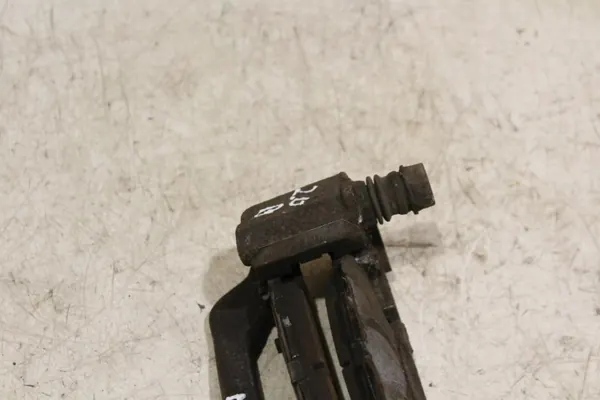 Remklauwbeugel links achter OEM 26696SG010 image 6