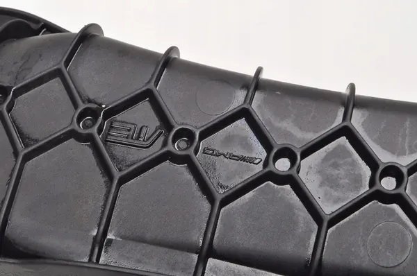 ASTON MARTIN DB11 Inlaatspruitstuk A1770980207 image 2