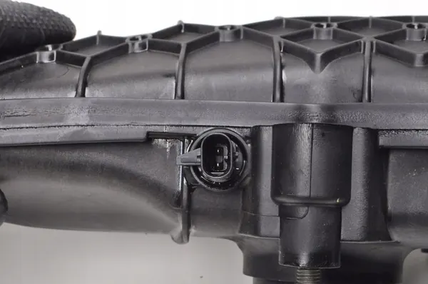 ASTON MARTIN DB11 Inlaatspruitstuk A1770980207 image 6