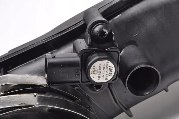 ASTON MARTIN DB11 Inlaatspruitstuk A1770980207 image 7