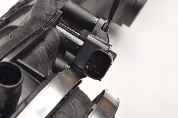 ASTON MARTIN DB11 Inlaatspruitstuk A1770980207 image 8