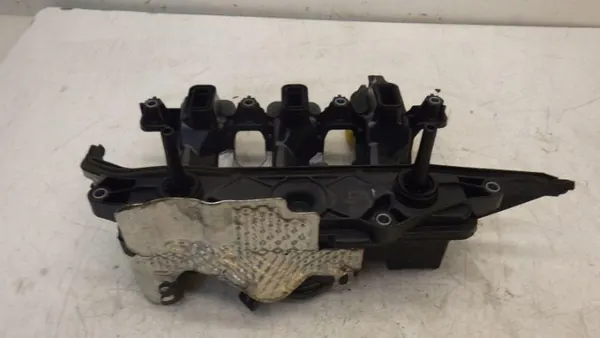 Séparateur d'huile OEM 118302761R pour Renault 1.6 CDTI image 5