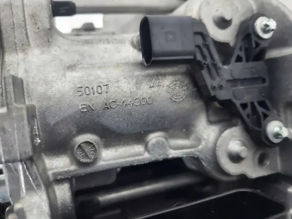Pompe de servofrein Audi A6 C8 OEM 4K0614105P image 7