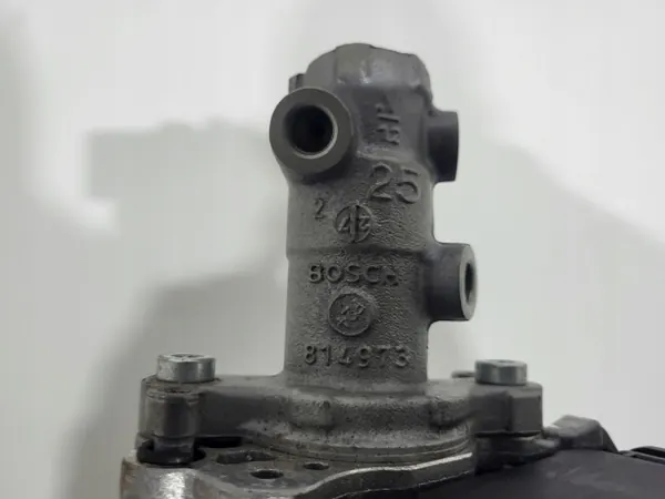 Pompe de servofrein Audi A6 C8 OEM 4K0614105P image 8