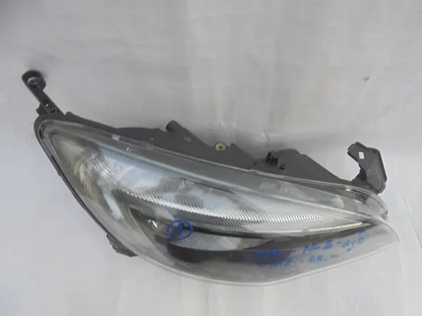 Vasen Oikea Ajovalo Opel Astra J 09-15 13371595 13371596 image 3