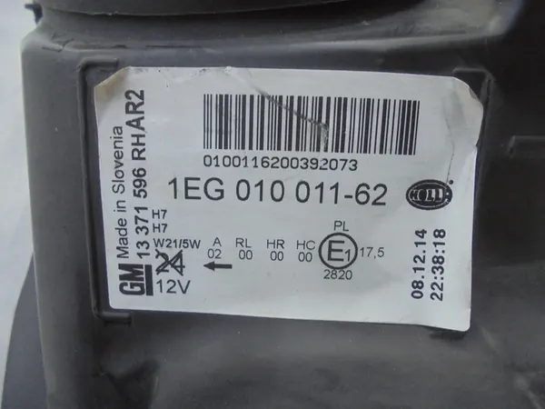 Vasen Oikea Ajovalo Opel Astra J 09-15 13371595 13371596 image 6